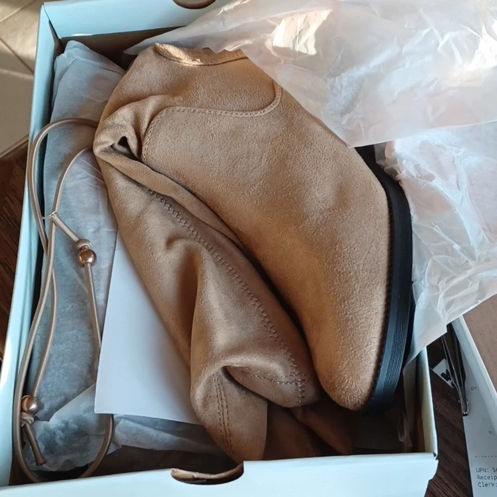 SO Womens thigh high boots, NIB, 7.5, Tan